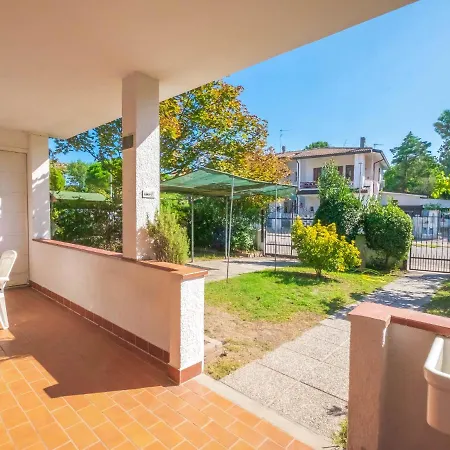 Locazione Turistica Indiana Apartman